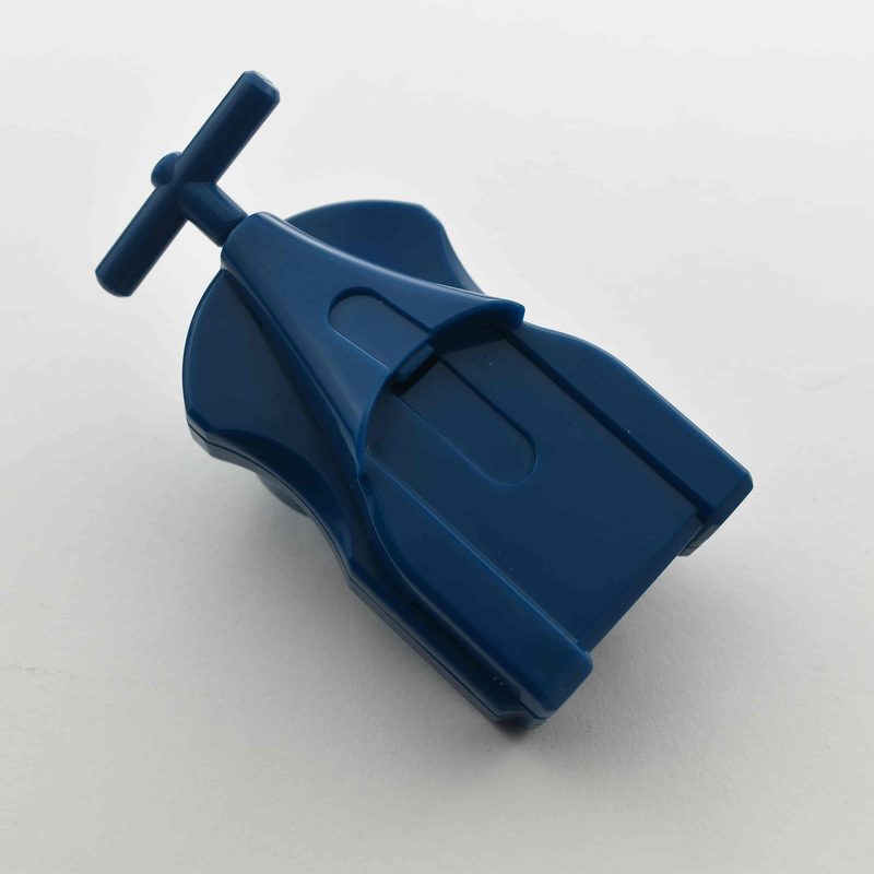 BB-17 Blue String Launcher, top view