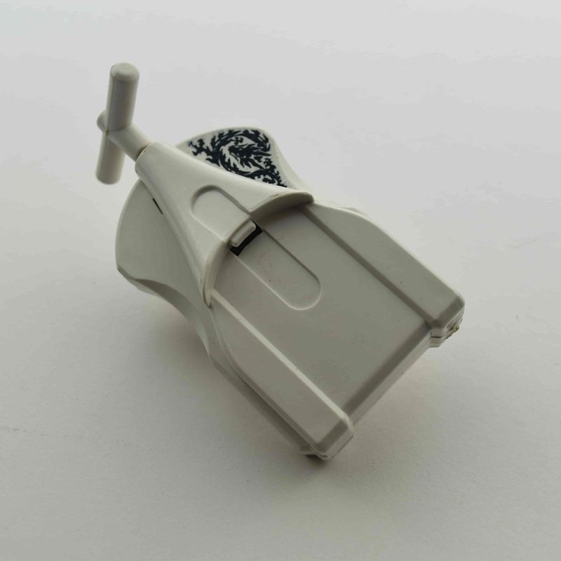BB-23 L-Drago String Launcher, top view