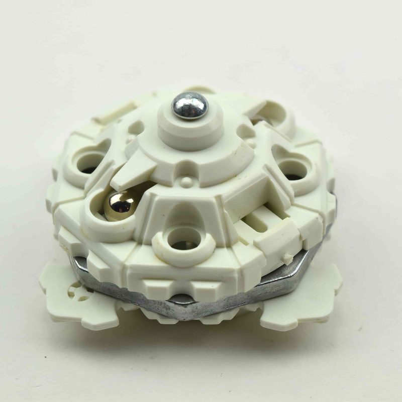 A14 White Draciel S, bottom view