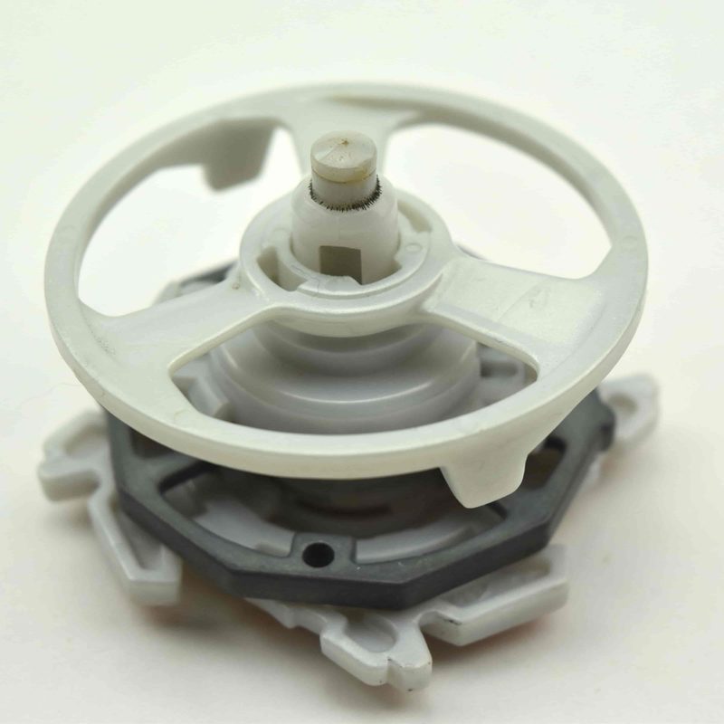A64 White Cyber Dragoon, bottom view
